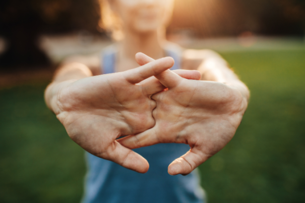 Gustavo Luíz Guilherme Pinto destaca como o alongamento e a mobilidade são pilares da prevenção de lesões e da performance física.