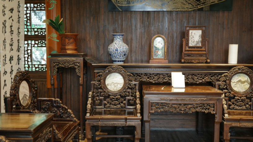 Com Marcio André Savi, aprenda como iniciar sua coleção de antiguidades do zero com planejamento e critério.